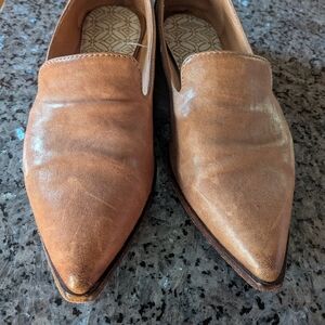FRYE AND CO. Women's Brown Leather Flats